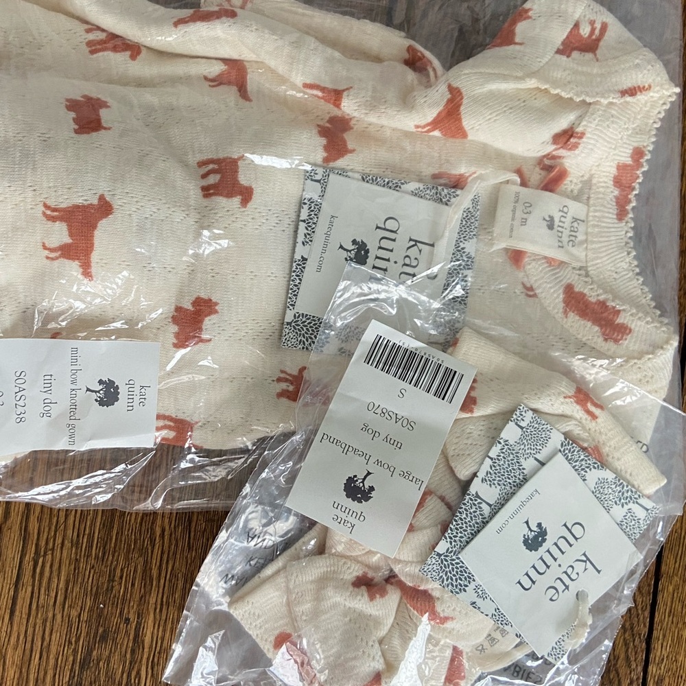 0-3 months knotted gown